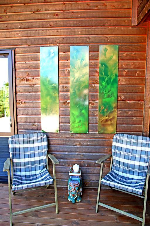 Twin Waters Lodge コリングウッド エクステリア 写真